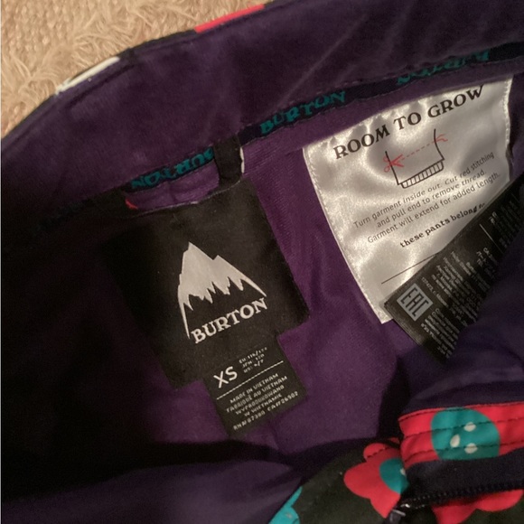 NWOT BURTON GIRLS ELITE CARGO FLORAL DESIGN SNOW PANTS SZ. XS - Picture 13 of 13